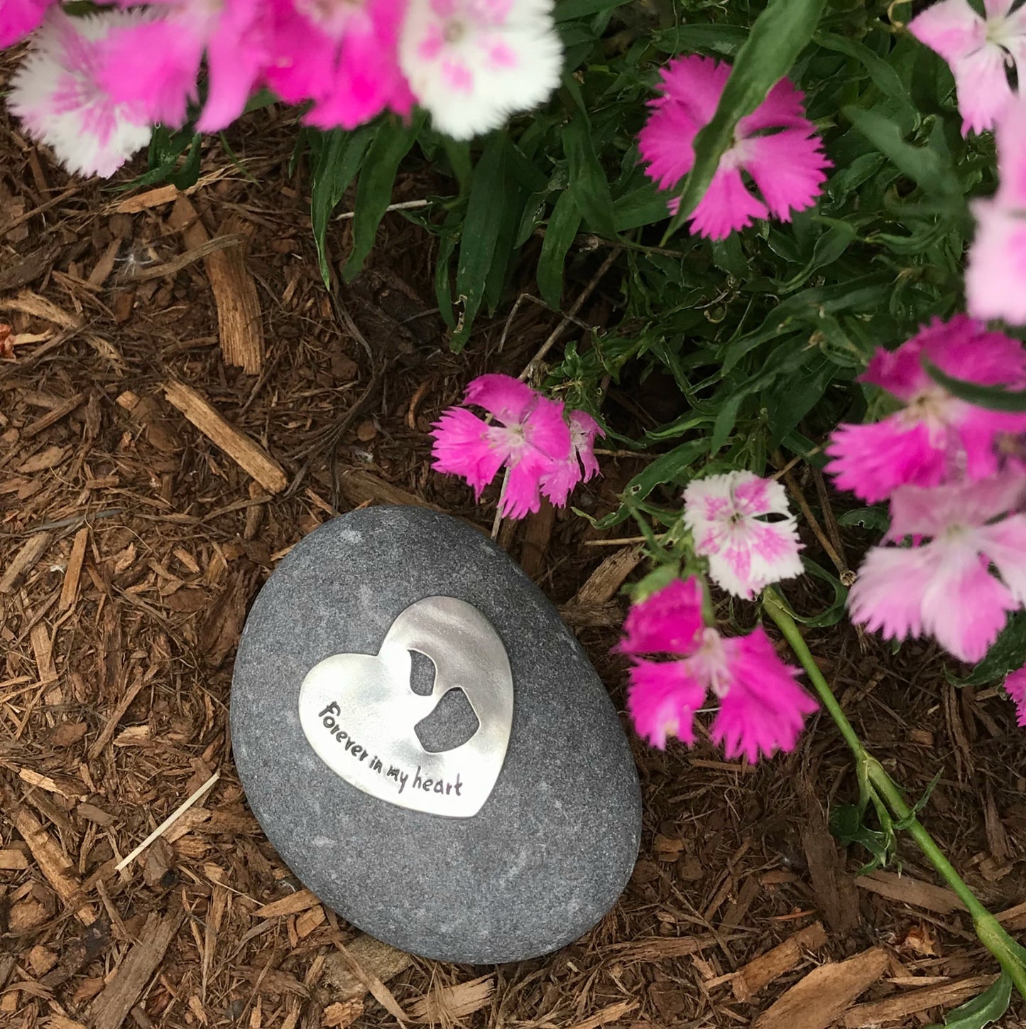 "Remember Memorial Stone | Pewter Heart Keepsake for Garden or Home