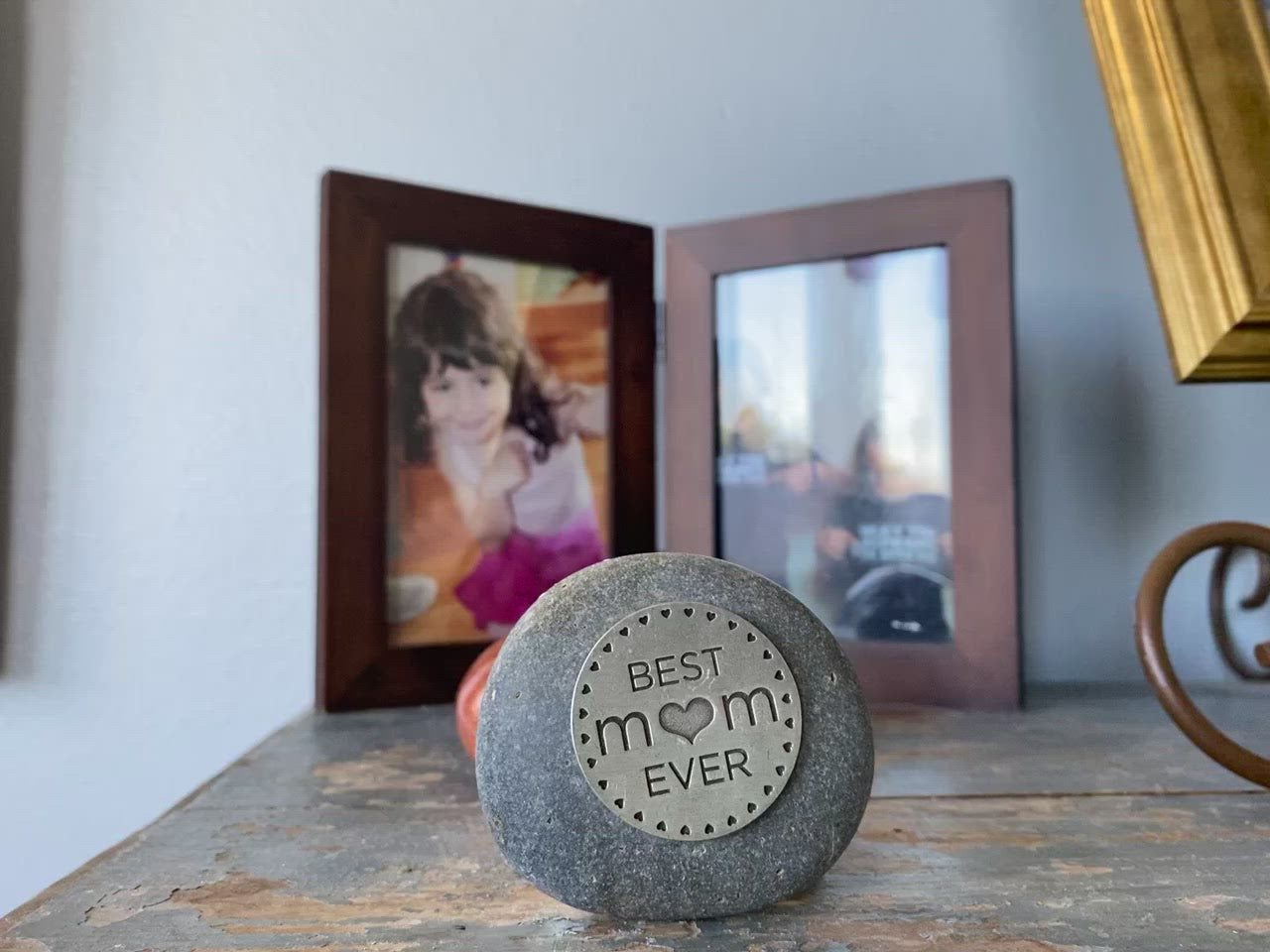 16 Heartwarming Gifts for Sentimental Moms - Lovely Lucky Life