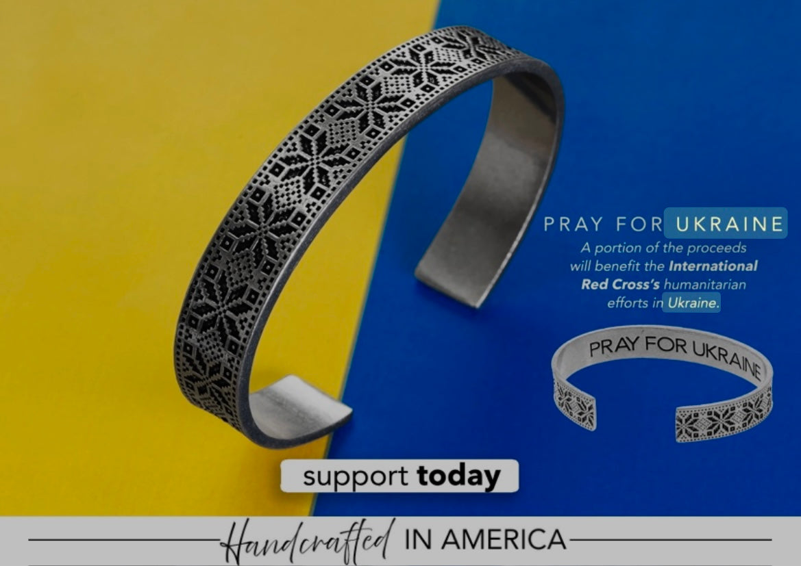 Pray for Ukraine Quotable Cuff